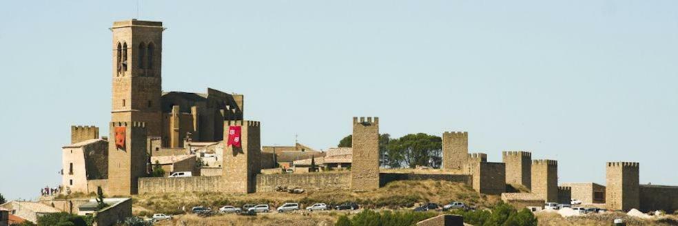El Diezmo Artajona Bagian luar foto